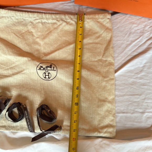 Hermès Orange Shopping Bags and Dust Bag Set - Picture 7 of 11